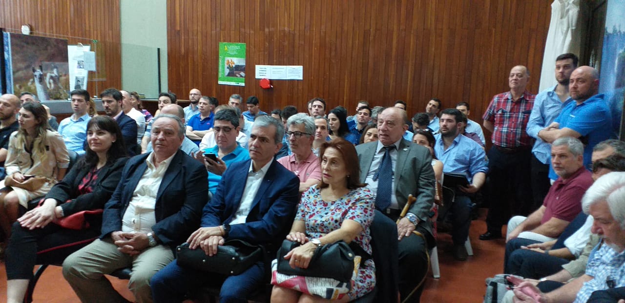 Roberto Arévalo, presidente de la LCISM lleva la representación de empresas y entidades a la ronda de negocios que se realiza en el marco de la Feria Internacional Expocruz 2019